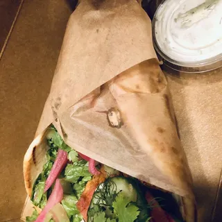 Calamari Poboy (PITA)