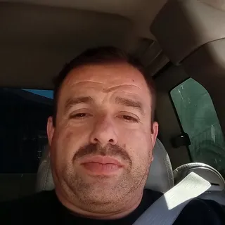 Esteban M.