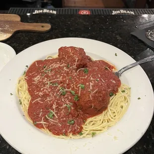 Spaghetti and meatballs.