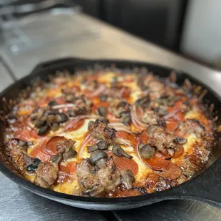 Cast Iron Pan Pizza