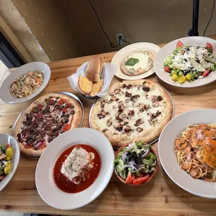 Chicken Alfredo pizza Grilled Chicken Salad Spinach Artichoke Pizza  Fettuccine Alfredo with shrimp and more