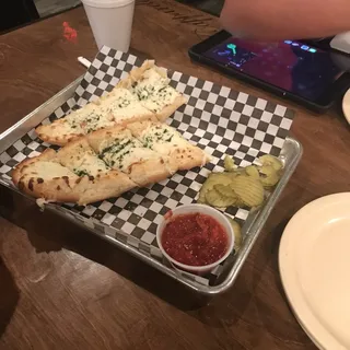 Garlic Cheese Bread