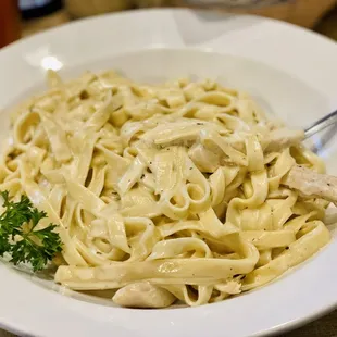 Chicken Alfredo