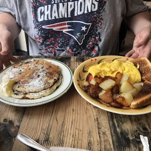 2 Egg Breakfast