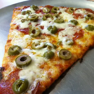 Pepperoni w/Green Olives