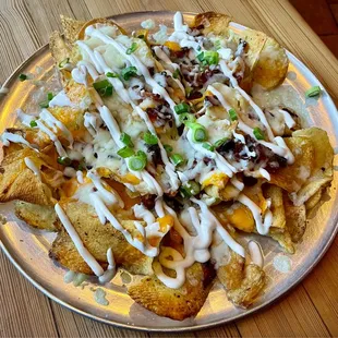 Cheesy bacon potato chip platter