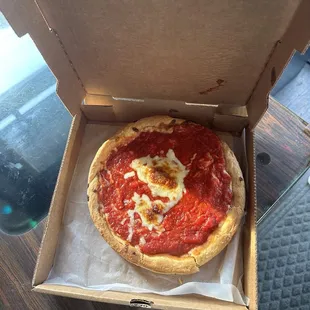 chicago style deep dish cheese pizza