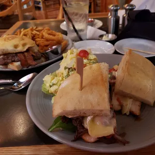 Heights Burger