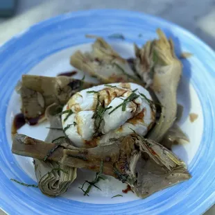 Burrata and artichoke salad