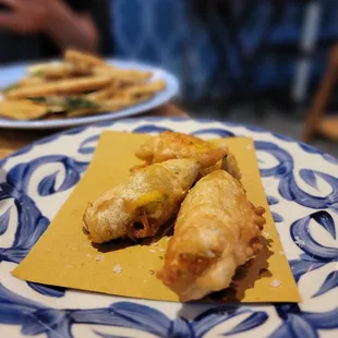 fried chicken wings, food, chicken wings and fried chicken, bbq chicken, bbq wings, fried chicken, chicken wings, chicken, poultry