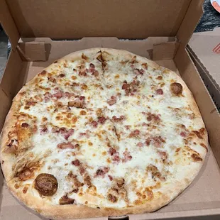 Medium chicken bacon ranch - kids loved... I wanted more ranch flavor.