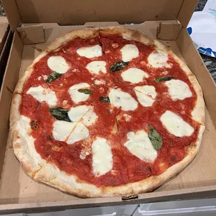 Large margarita - delicious &amp; huge slices