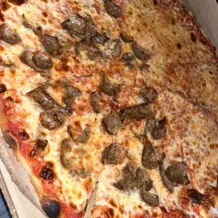 Half Sausage and Half Cheese Capri Pizza