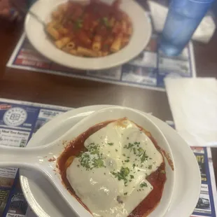 Rigatoni and meat ravioli