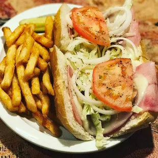 Italian Sub w/Fries