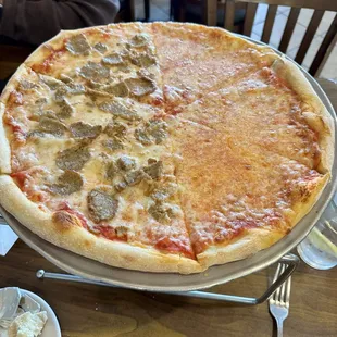 14 inch pizza