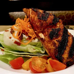 Wedge salade - Add Grilled salmon. Chef blackened salmon 4 moi. Excellent. Winners Circle OuiOui.