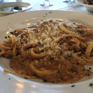 Fettuccine bolognese