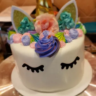 Custom Fondant Unicorn cake