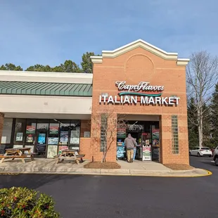 the outside of a italian market