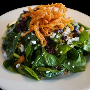 spinach salad with cheese