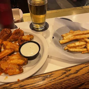 CAPS Sports Grill