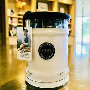 Bridgewater Candle Co. is one of our amazing company partners. Each candle purchased provides 3 meals to hungry kids globally.