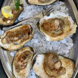 Benny&apos;s Baked Oyster