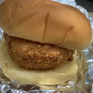 Crab cake sandwich