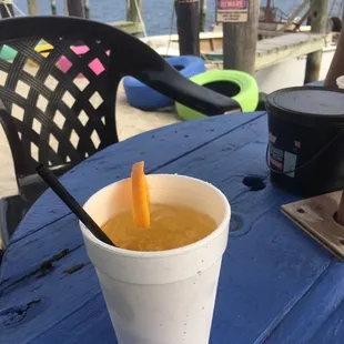 Perfect Orange crushes!