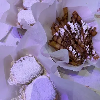 Funnel Cake Fries