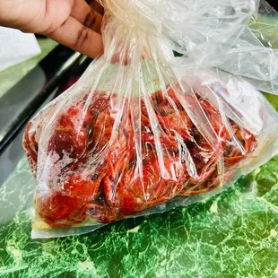 1 lb fresh crawfish $12.99