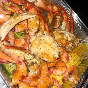 Dungeness Crab Legs boil ! Very nice ! Tasty and fresh