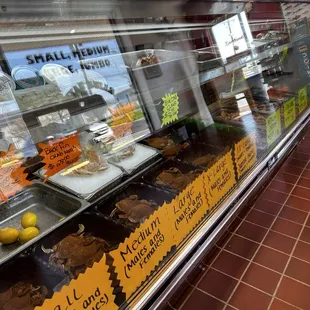 Wide selection of fresh crabs of all sizes
