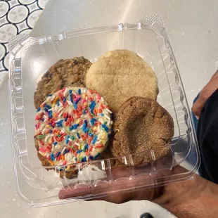 Funfetti, Snickerdoodle Cookie, Ginger Molasses Cookie, Oatmeal Raisin Cookie, Chocolate Chip Cookie