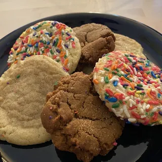 Ginger Molasses Cookie