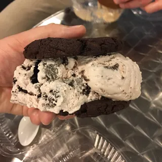 Double Chocolate Chip Cookie