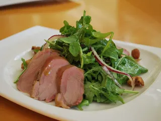 Dazzling Bistro Food Truck