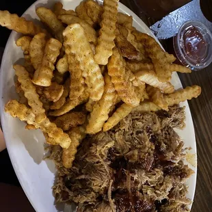 Pulled Pork Dinner with Crinkle Cut Fries