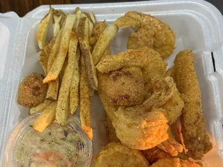 Spice It Up Seafood & Grill