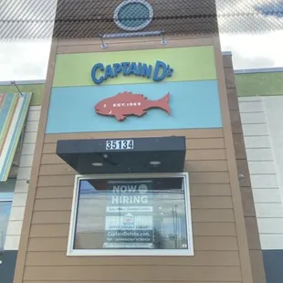 Captain D&apos;s