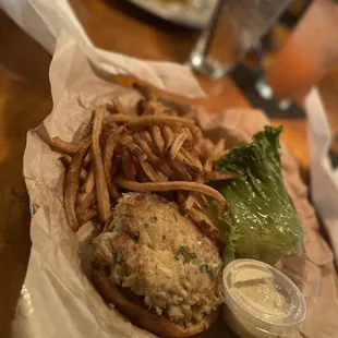 Marina Crab Cake Sandwich--Broiled
