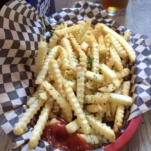 Basket of fries $3