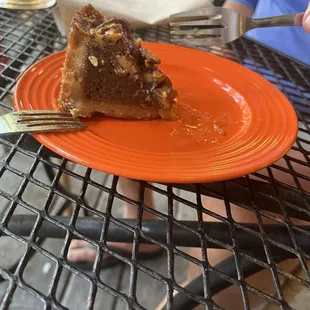 Pecan bourbon pie