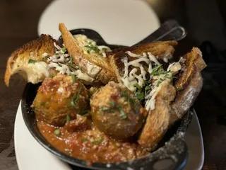 Hangout Restaurant & Beach Bar