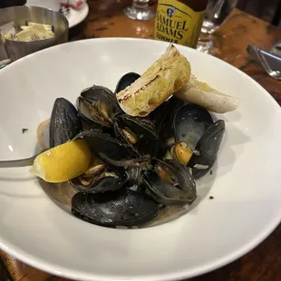 Rosted Garlic Mussels