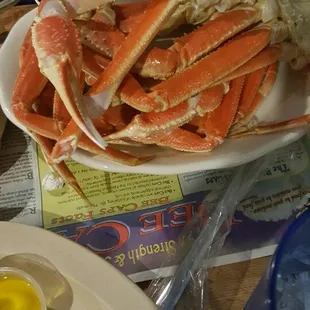 2lbs of crab legs....