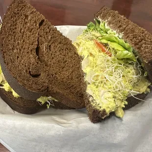 Chicken curry sandwich