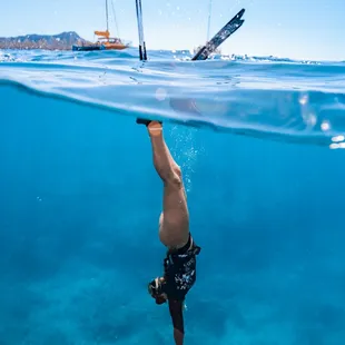 snorkeling in Waikiki, Honolulu - an unforgettable experience and one of the best fun activities to do in Hawaii!