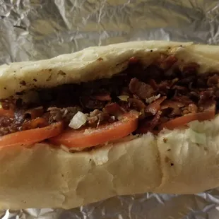 Steak, cheese, mushrooms, extra oil and seasoning and BACON BITS ON TOP